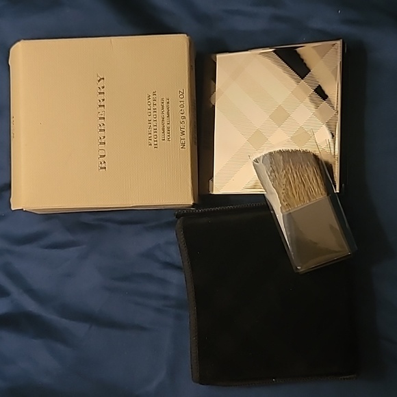 Burberry highlighter - Picture 4 of 4